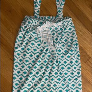 Terrycloth robe w/ Velcro closure